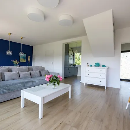 Tatil Evi Przejrzysty *