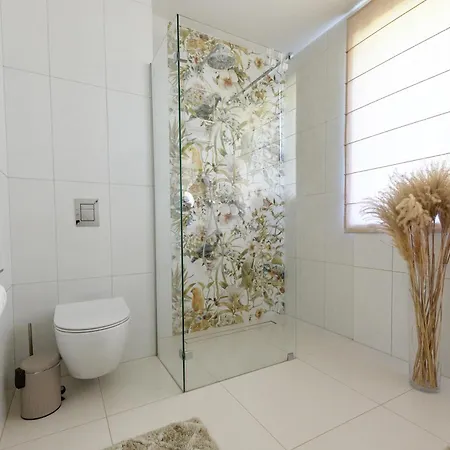 Semesterbostad Przejrzysty *