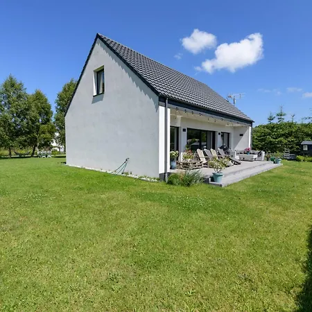 Tatil Evi Przejrzysty *