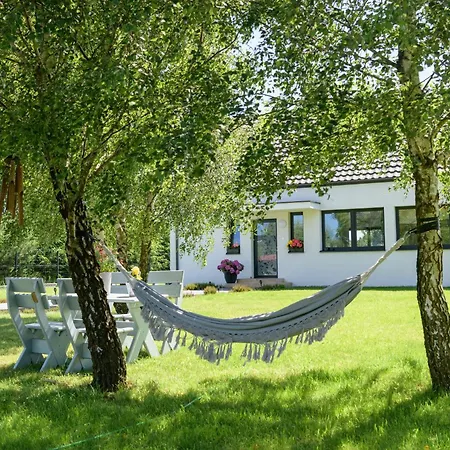 Przejrzysty Semesterbostad Sasino